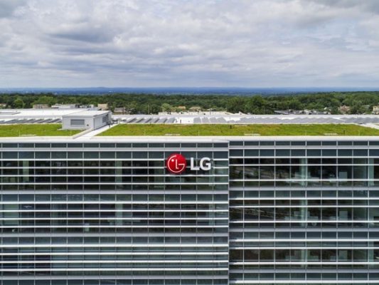 LG Solar high-efficiency solar panels for residential and commercial use